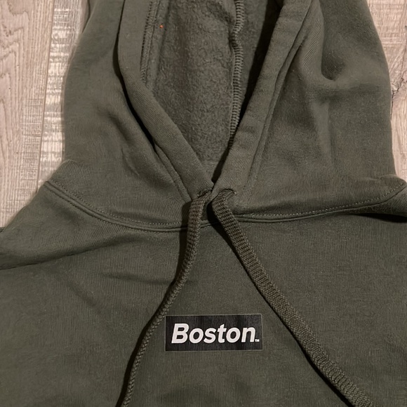 The Label “Boston” Hoodie - Picture 2 of 4